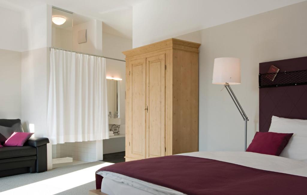 Hotel Zur Schonenburg Schönberg am Kamp Exteriör bild